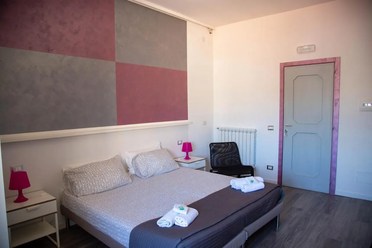 B&B Del Centro E Spa Партинико 3*,